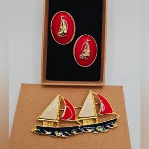 Vintage Nautical Sailboat Themed Red Blue Enamel & Gold Brooch & Earring Clipon